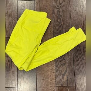 super cute yellow lululemon leggings